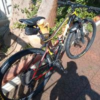 mtb carbonio taglia m