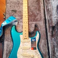 chitarra elettrica Fender Elite