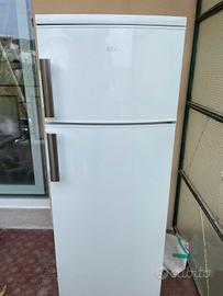 Frigorifero con freezer AEG