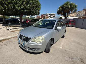 Macchina Polo Volkswagen 1.4 Diesel