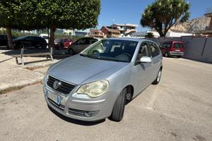 Macchina Polo Volkswagen 1.4 Diesel