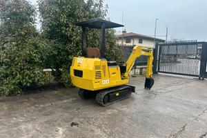 E224 - Escavatore 15 q IHI