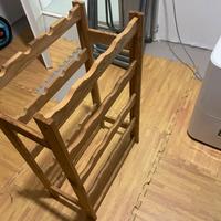 Porta bottiglie in legno