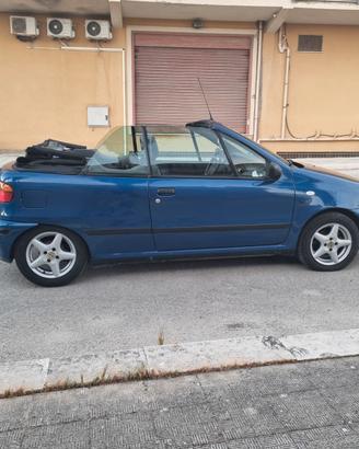 Fiat Punto Cabrio