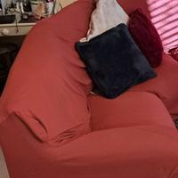 divano angolare  3 x 1.80 di colore beige