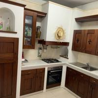 cucina completa di elettrodomestici 