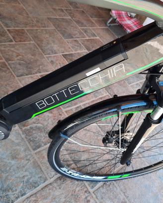 Bicicletta elettrica BOTTECCHIA 