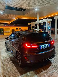 FORD FIESTA ST LINE
