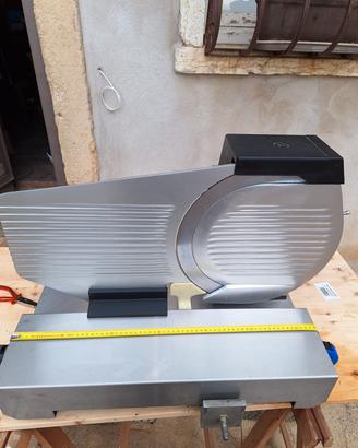 affettatrice professionale 