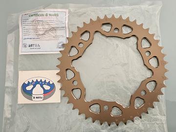 Corona 44 Denti Sitta in Ergal passo 520 x Honda