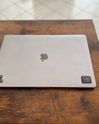 Macbook air pro 2019 1 terabyte 16p