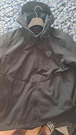 giacca moto con imbottiture 