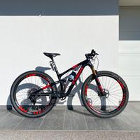 Trek Top Fuel 9.9 Mountain Bike