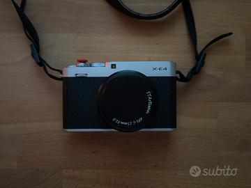 FUJIFILM XE4