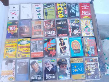cassette musicali  come da foto