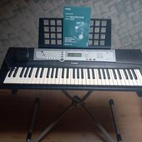 tastiera  elettronica Yamaha ypt 200