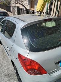 Peugeot 207 1400 benzina