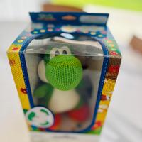 Amiibo Mega Yoshi di lana