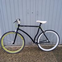 Bici a scatto fisso Adriatica