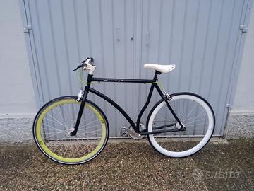 Bici a scatto fisso Adriatica