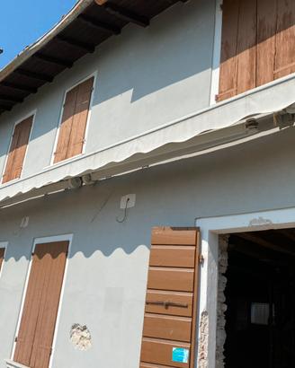 Tenda da sole motorizzata