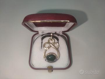 Collana quadrifoglio con pietra di giada Trento 