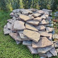 Pietre naturali da giardino