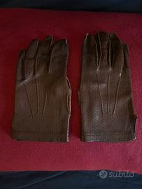 Guanti da guida d’epoca