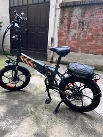 Bici elettrica ENGWE P1