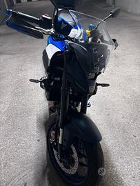Yamaha MT-07 Y-AMT 2025 Blu – 7.500 km – €8.500
