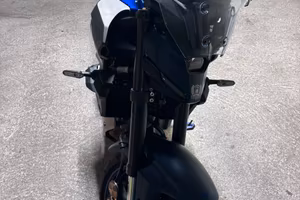 Yamaha MT-07 Y-AMT 2025 Blu – 7.500 km – €8.500
