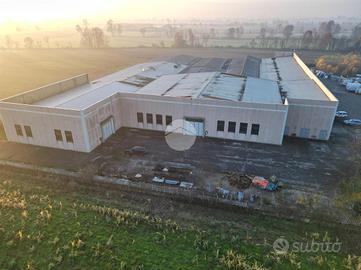 CAPANNONE A BAGNOLO MELLA