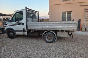 Autocarro Iveco Daily