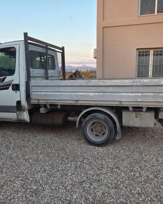 Autocarro Iveco Daily