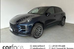 PORSCHE Macan 2.0
