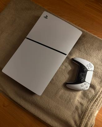 PS5 SLIM 1TB - NUOVA