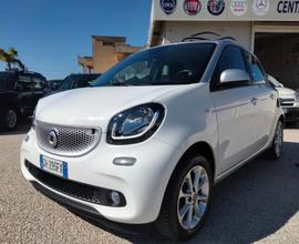SMART ForFour 70 1.0 Passion