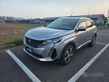 Peugeot 3008 1.5hdi s&s 130cv Allure Pack,perfetta