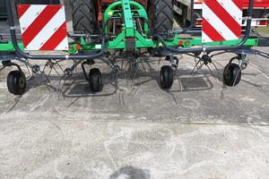 Girello voltafieno renghinatore deutz farh