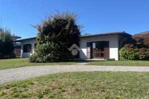 VILLA SINGOLA A BIZZARONE