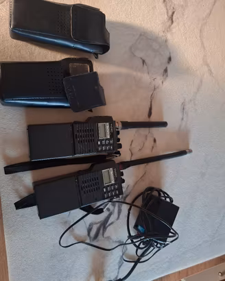 ricetrasmittenti yaesu FT23R