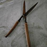 ANTICHE CESOIE TAGLIA SIEPI DA COLLEZIONE 