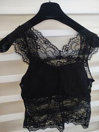 🖤 Top/Bralette nero in pizzo – elegante e sexy
