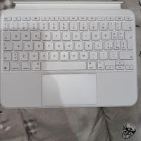 Magic Keyboard Tastiera