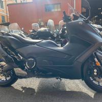 Yamaha T Max 560 - 2023