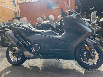 Yamaha T Max 560 - 2023