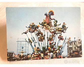 Lotto di 2 Carnevale Viareggio 68/70 Vespignani