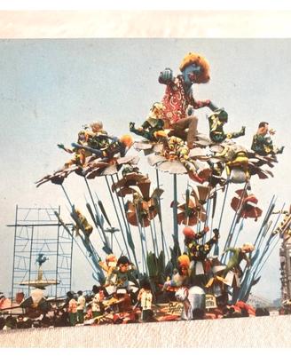 Lotto di 2 Carnevale Viareggio 68/70 Vespignani