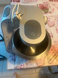 Robot impastatrice Bosch multifunzione