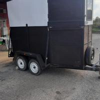 Trailer rimorchio cavalli